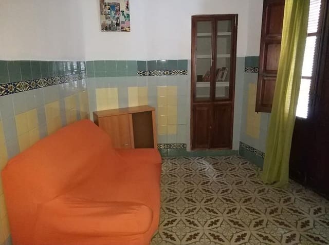 Townhouse for sale in Norte, Castelló de la Plana - € 200,000 (Ref: 9502867)