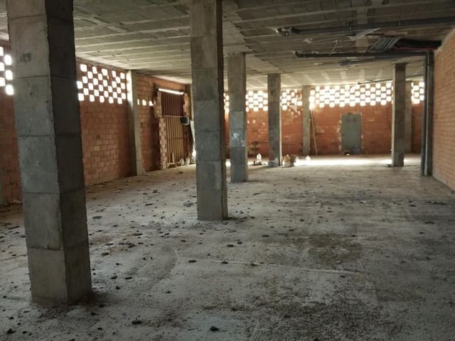 Local Comercial en Oeste, Castelló de la Plana en alquiler - 700 € (Ref: 9502868)