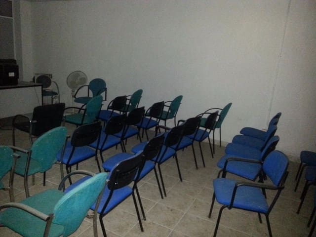 Commercieel te koop in Norte, Castelló de la Plana - € 82.500 (Ref: 9502873)