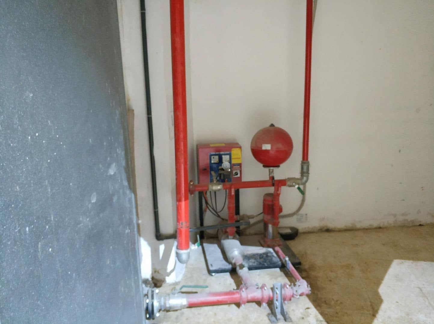 Commercial for sale in Castello de la Plana - € 325,000 (Ref: 9502875)