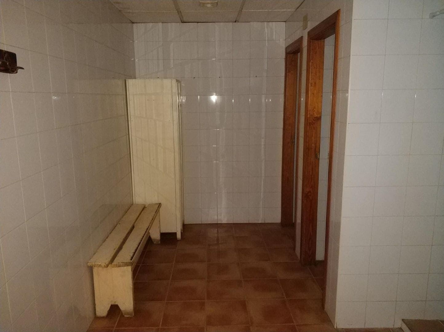 Commercial for sale in Castello de la Plana - € 325,000 (Ref: 9502875)