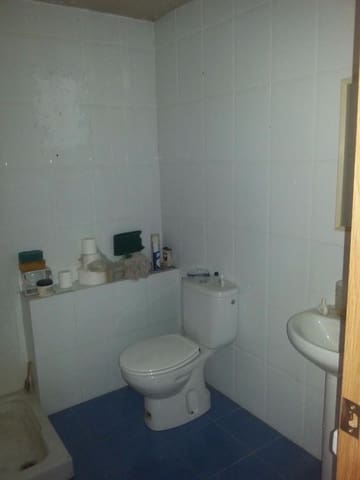 Commercial for sale in Oeste, Castelló de la Plana - € 60,000 (Ref: 9502876)