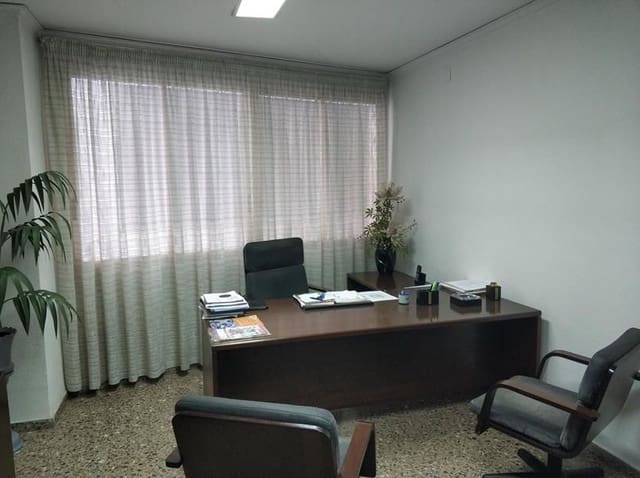 Office for rent in Centro, Castelló de la Plana - € 450 (Ref: 9502877)