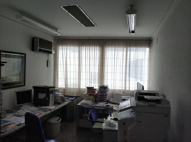 Office for rent in Centro, Castelló de la Plana - € 450 (Ref: 9502877)