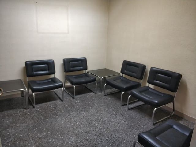 Office for sale in Centro, Castelló de la Plana - € 95,000 (Ref: 9502878)