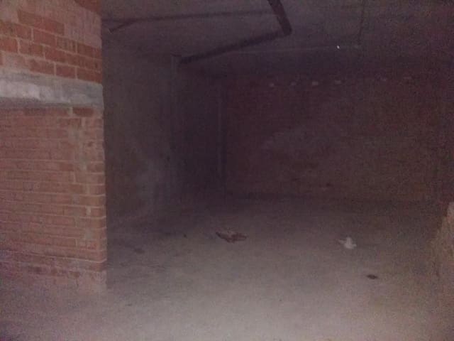 Commercial for sale in Norte, Castelló de la Plana - € 140,000 (Ref: 9502882)