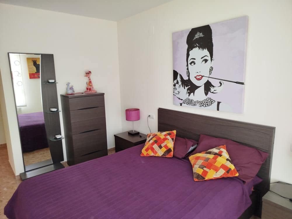 4 bedroom Flat for sale in Castello de la Plana - € 250,000 (Ref: 9502893)