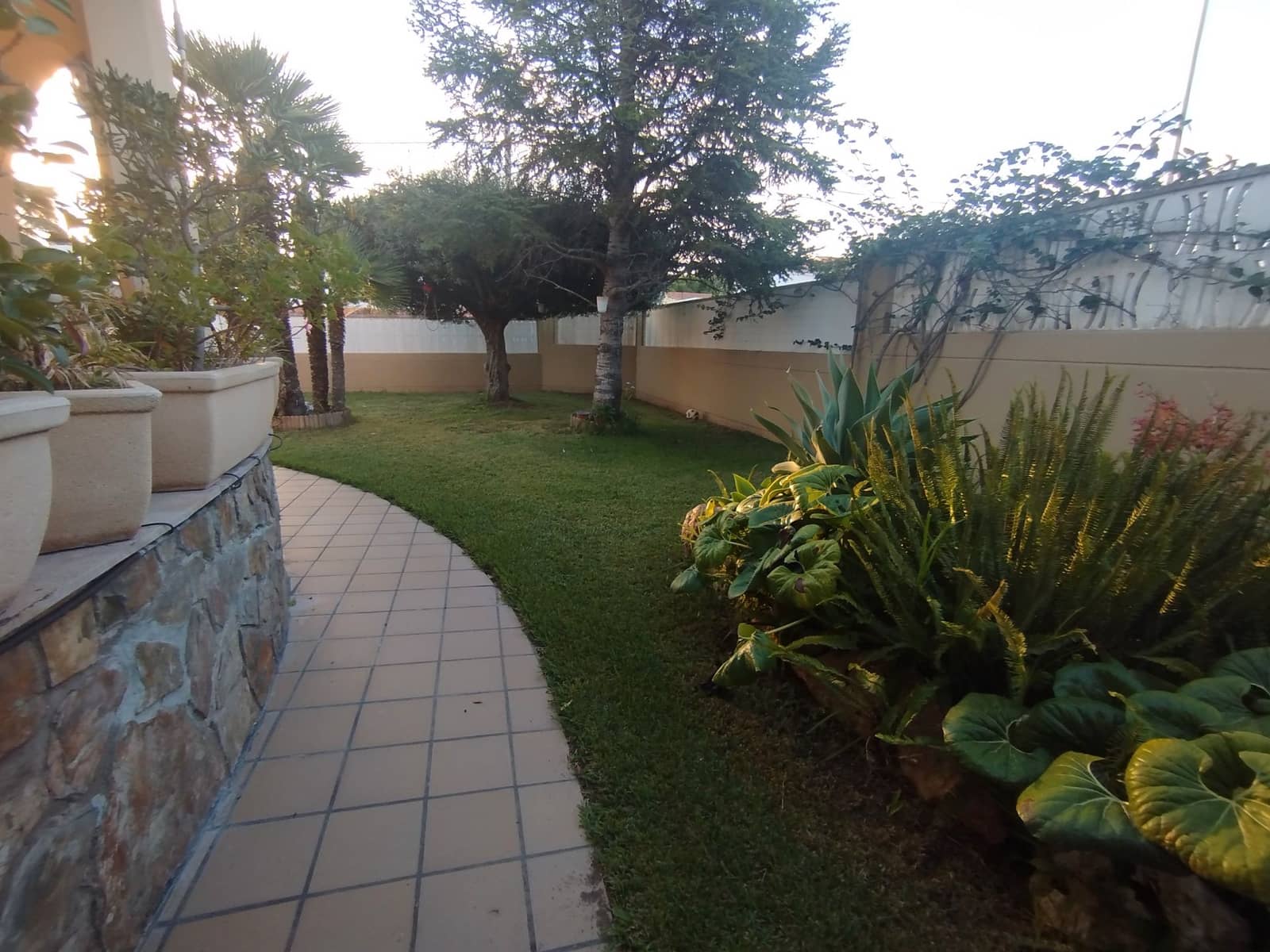 5 bedroom Villa for sale in Castello de la Plana with pool garage - € 725,000 (Ref: 9502905)