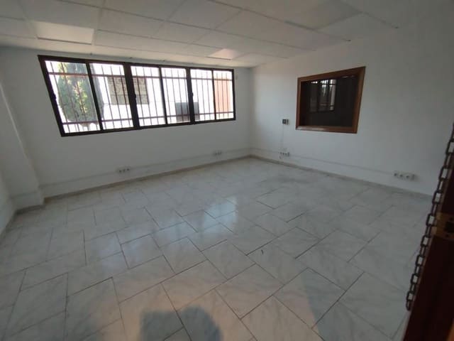 Kommersiell til salgs i Sur, Castelló de la Plana - € 169 900 (Ref: 9506247)