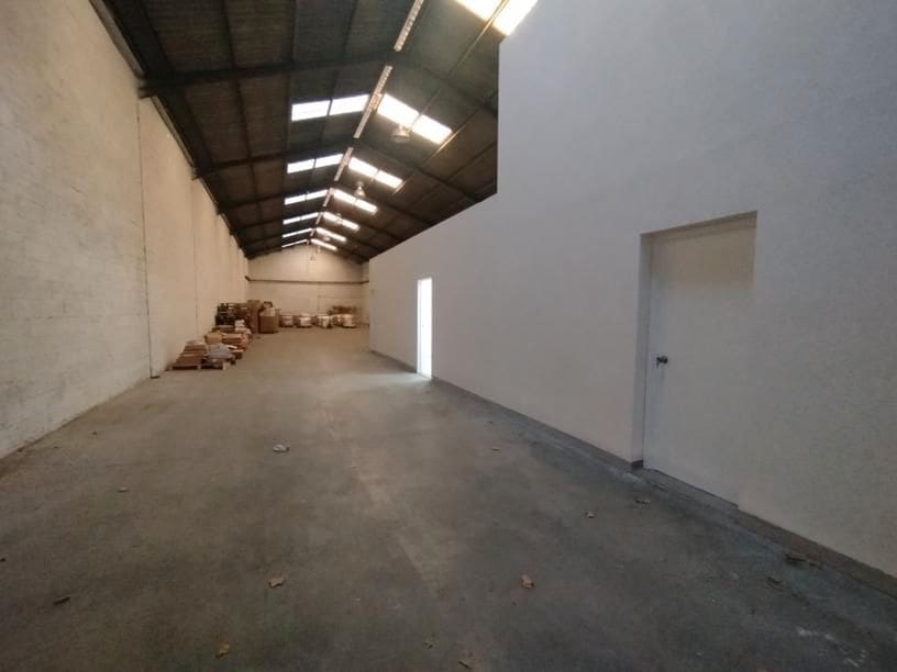 Kommersiell til salgs i Castello de la Plana - € 169 900 (Ref: 9506247)