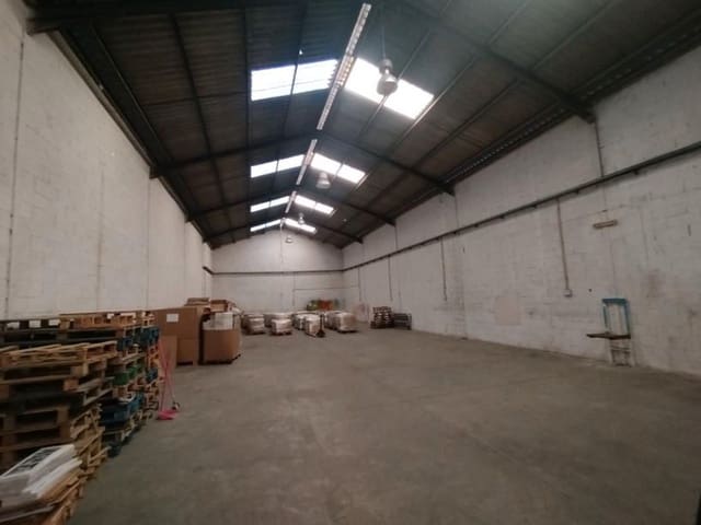 Kommersiell til salgs i Sur, Castelló de la Plana - € 169 900 (Ref: 9506247)