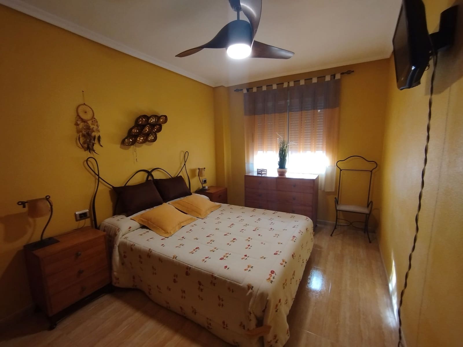 3 bedroom Flat for rent in Castello de la Plana with garage - € 800 (Ref: 9506583)