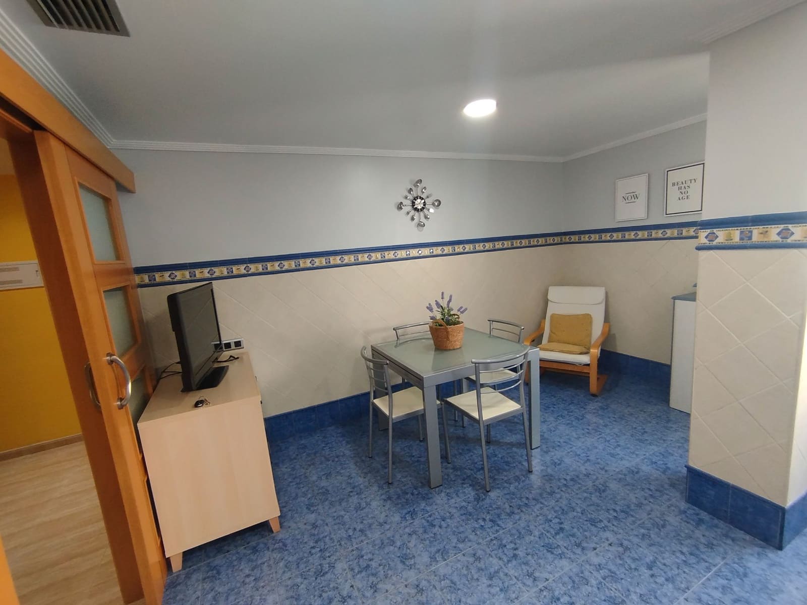 3 bedroom Flat for rent in Castello de la Plana with garage - € 800 (Ref: 9506583)