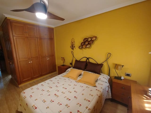 3 bedroom Flat for rent in Este, Castelló de la Plana with garage - € 800 (Ref: 9506583)