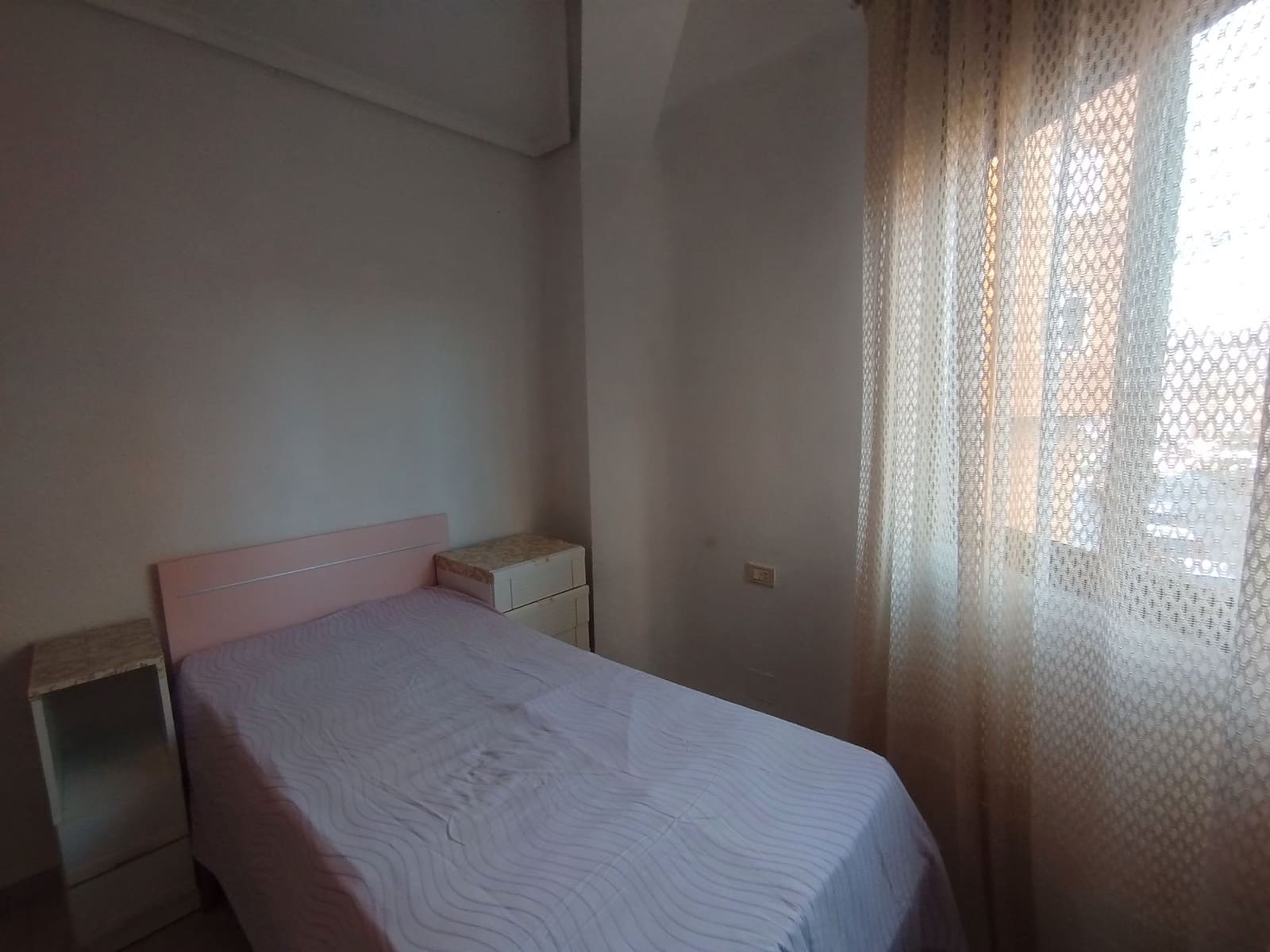 Piso de 3 habitaciones en Castelló de la Plana en venta - 125.000 € (Ref: 9541718)