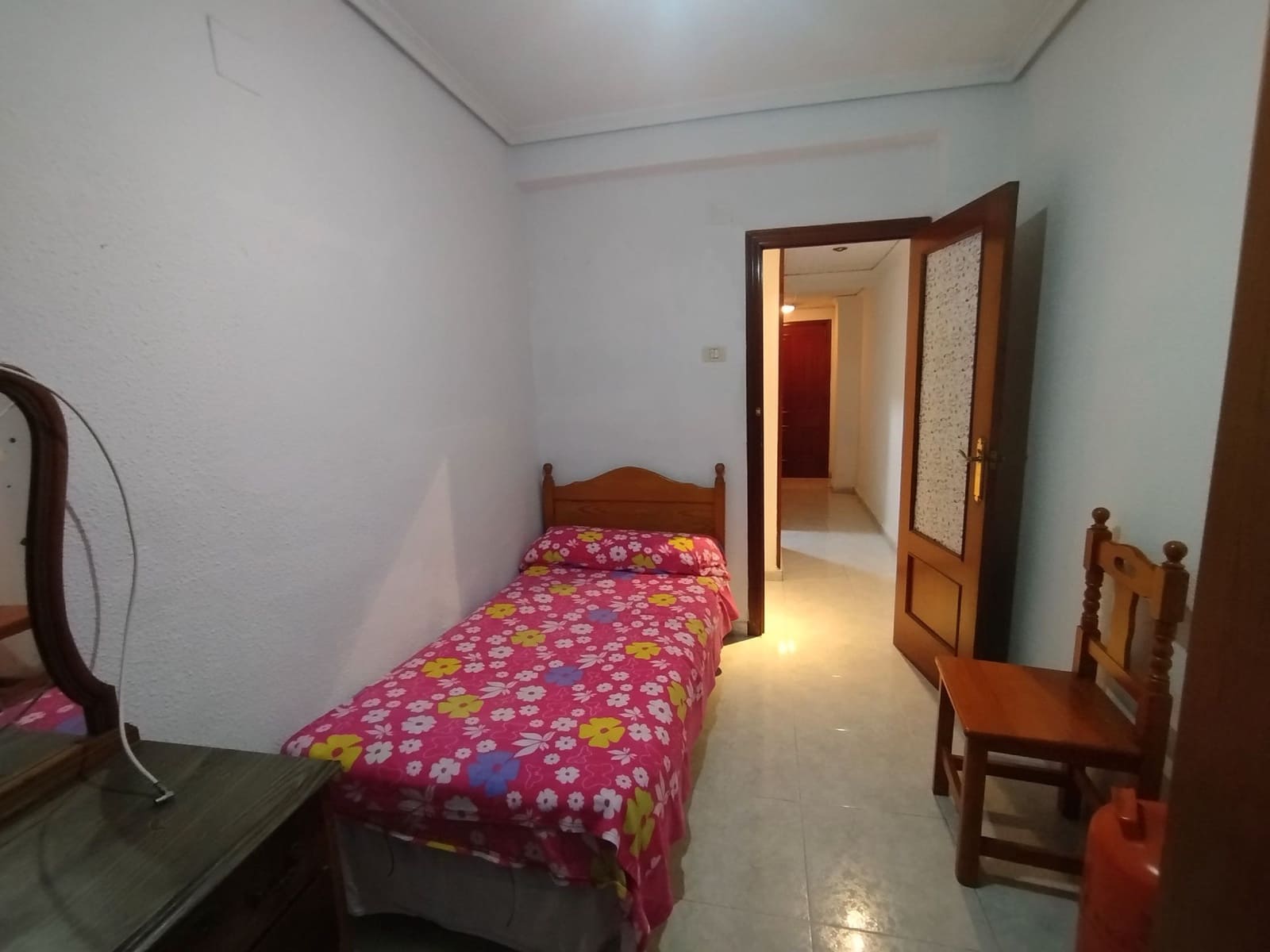 Piso de 3 habitaciones en Castelló de la Plana en venta - 125.000 € (Ref: 9541718)