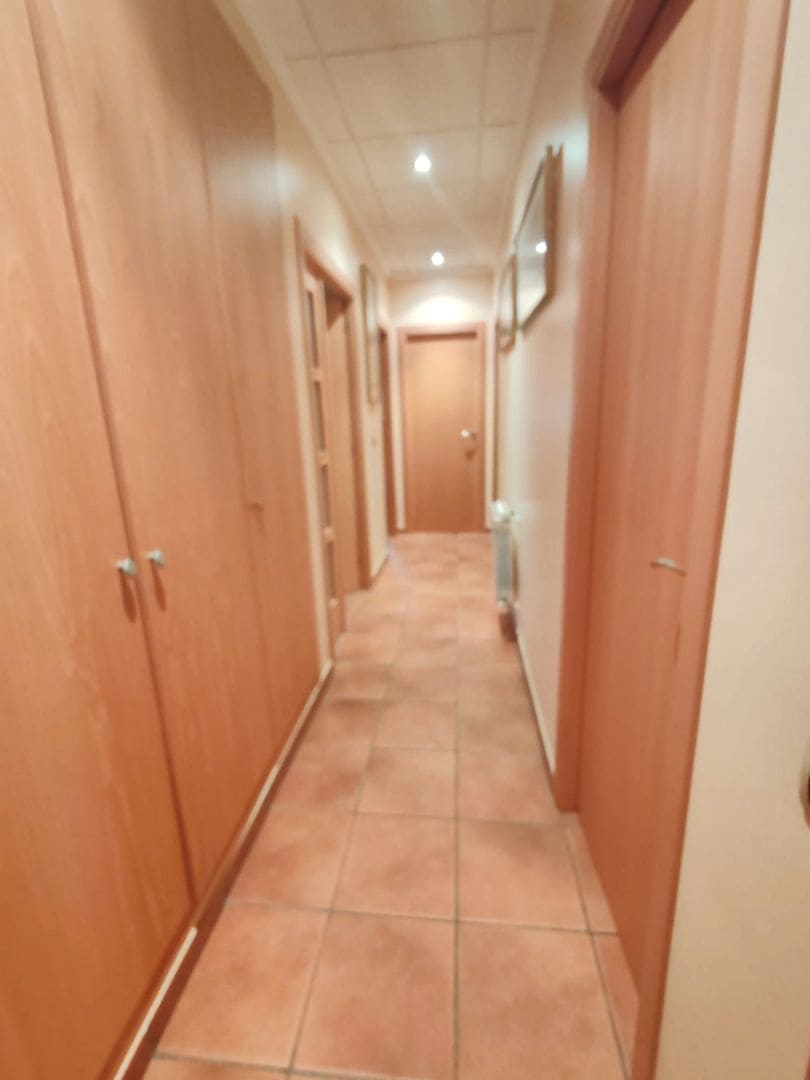 4 sypialnia Willa na sprzedaż w L'Alcora z basenem garażem - 375 000 € (Ref: 9571588)