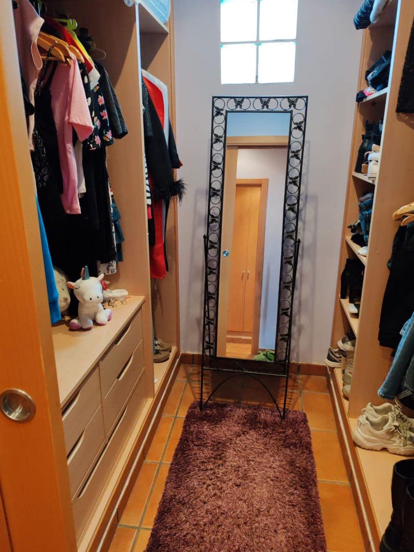 4 sypialnia Willa na sprzedaż w L'Alcora z basenem garażem - 375 000 € (Ref: 9571588)