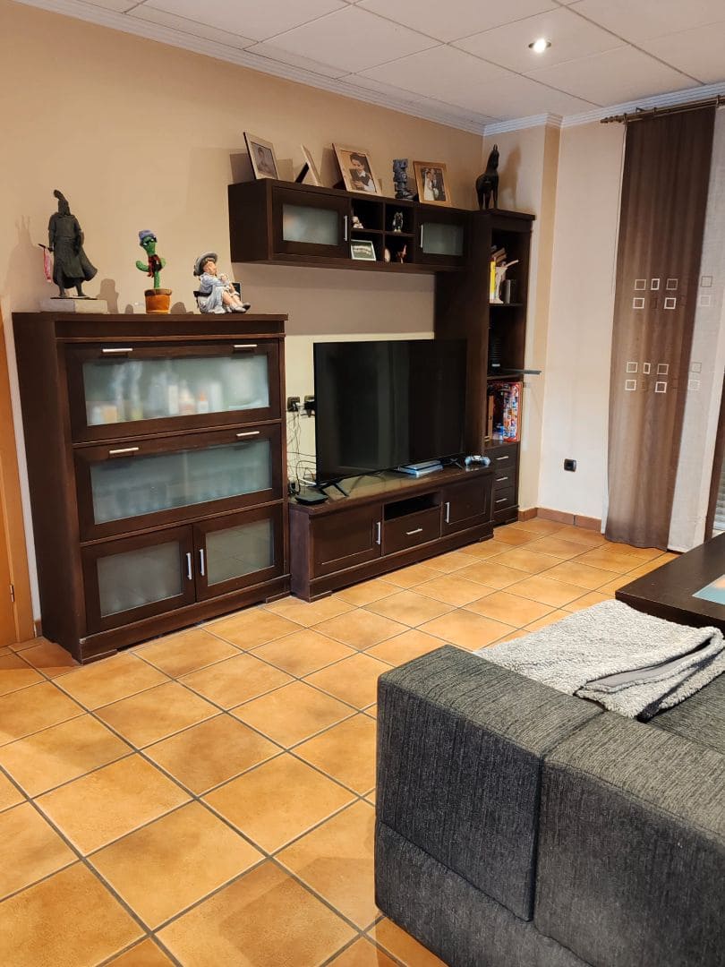 4 sypialnia Willa na sprzedaż w L'Alcora z basenem garażem - 375 000 € (Ref: 9571588)