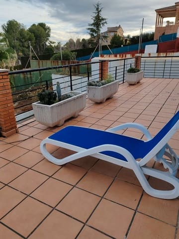 4 chambre Villa/Maison à vendre à L'Alcora avec piscine garage - 375 000 € (Ref: 9571588)