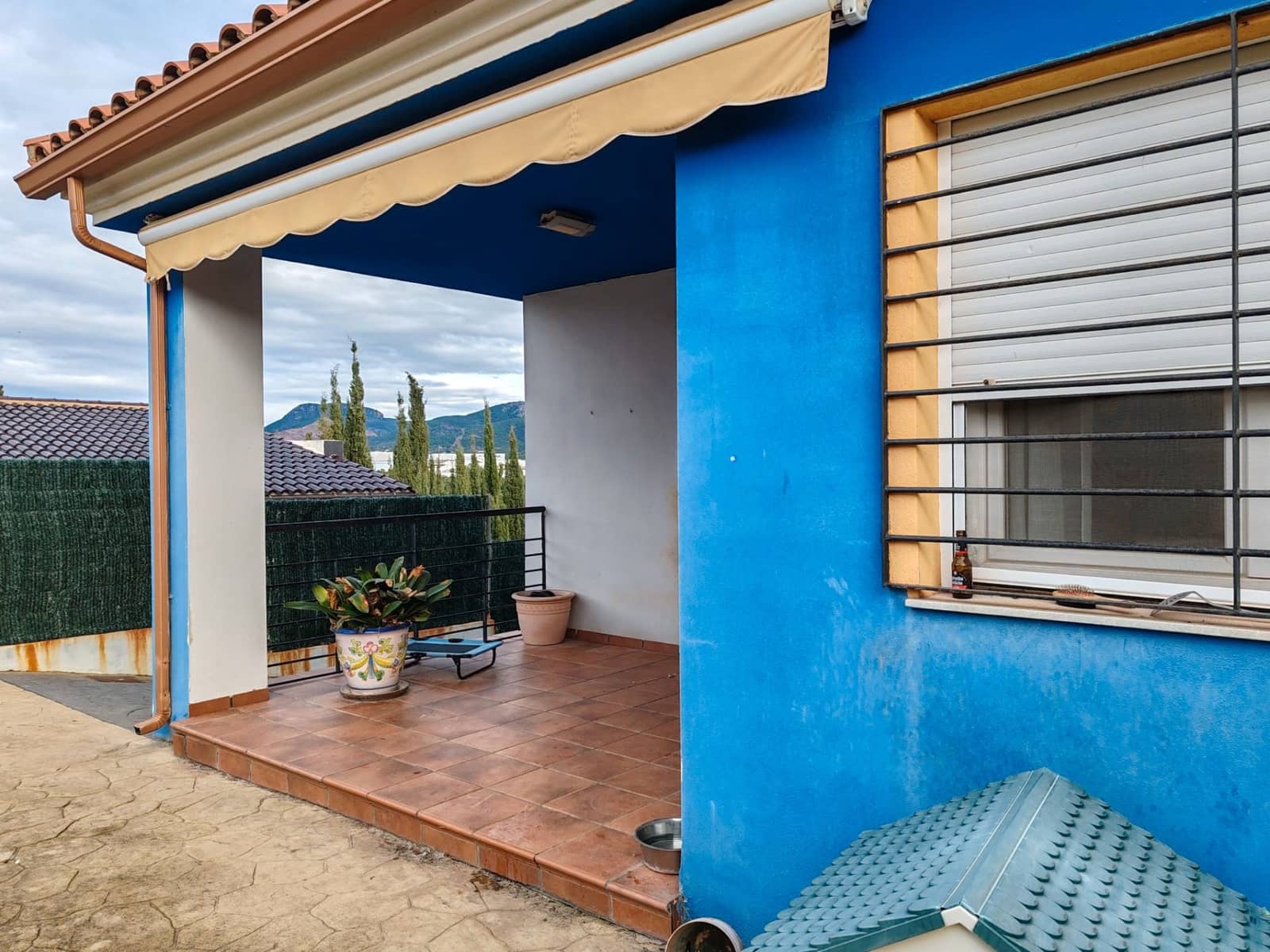 4 sypialnia Willa na sprzedaż w L'Alcora z basenem garażem - 375 000 € (Ref: 9571588)