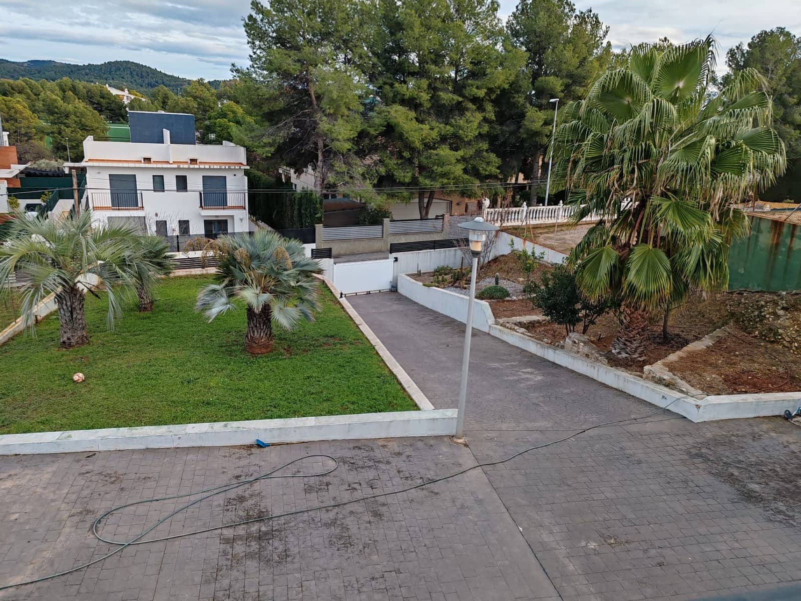 4 sypialnia Willa na sprzedaż w L'Alcora z basenem garażem - 375 000 € (Ref: 9571588)