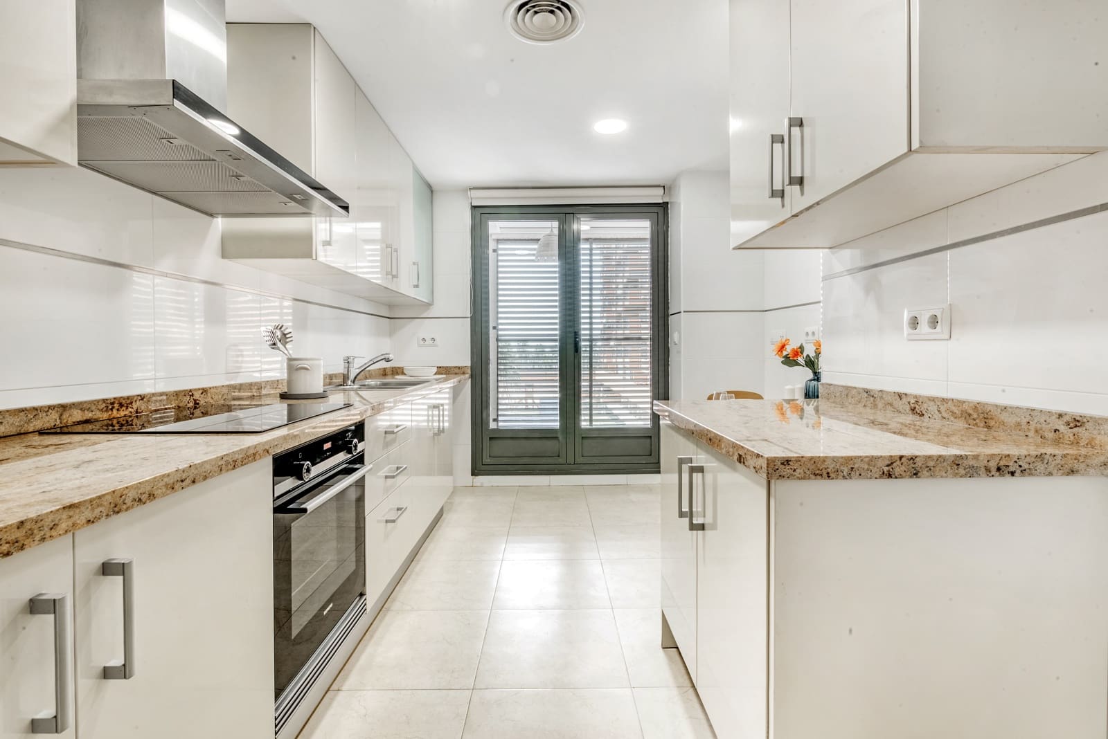 3 soveværelse Lejlighed til salg i Alboraya / Alboraia med swimmingpool garage - € 530.000 (Ref: 8500438)