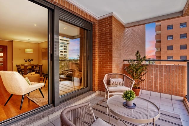 Piso de 3 habitaciones en Alboraya / Alboraia en venta con piscina garaje - 530.000 € (Ref: 8500438)