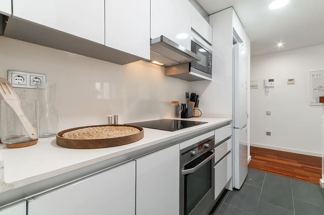 Apartamento de 1 habitación en Sant Pere, Santa Caterina i La Ribera, Barcelona ciudad en venta con garaje - 377.000 € (Ref: 8572634)