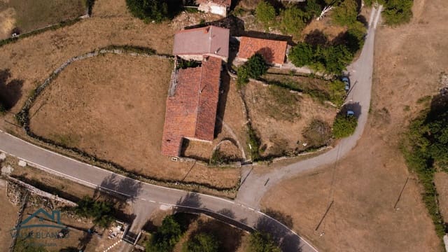 Finca/Hus på landet till salu i Campoo de Yuso - 82 000 € (Ref: 10018762)