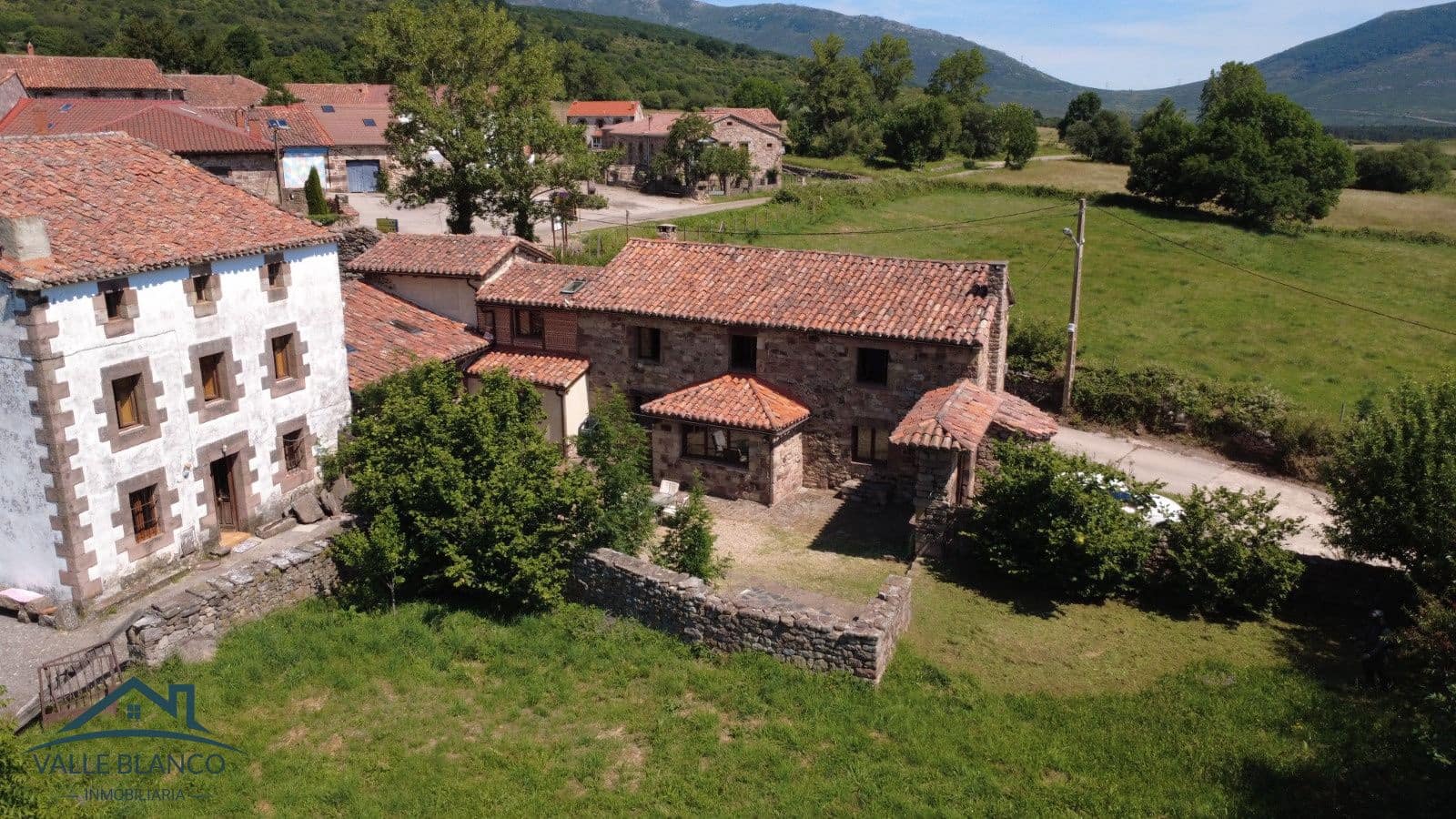 6 quarto Quinta/Casa Rural para venda em Aguilar de Campoo - 229 000 € (Ref: 10018763)