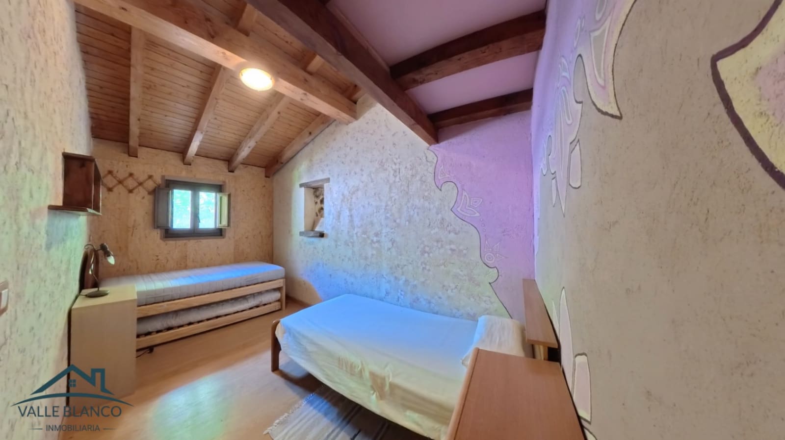 11 makuuhuone Maalaistalo myytävänä paikassa Valle de Valdebezana - 396 000 € (Ref: 10018764)