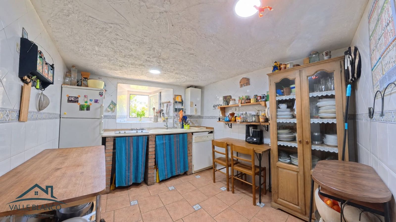 11 makuuhuone Maalaistalo myytävänä paikassa Valle de Valdebezana - 396 000 € (Ref: 10018764)