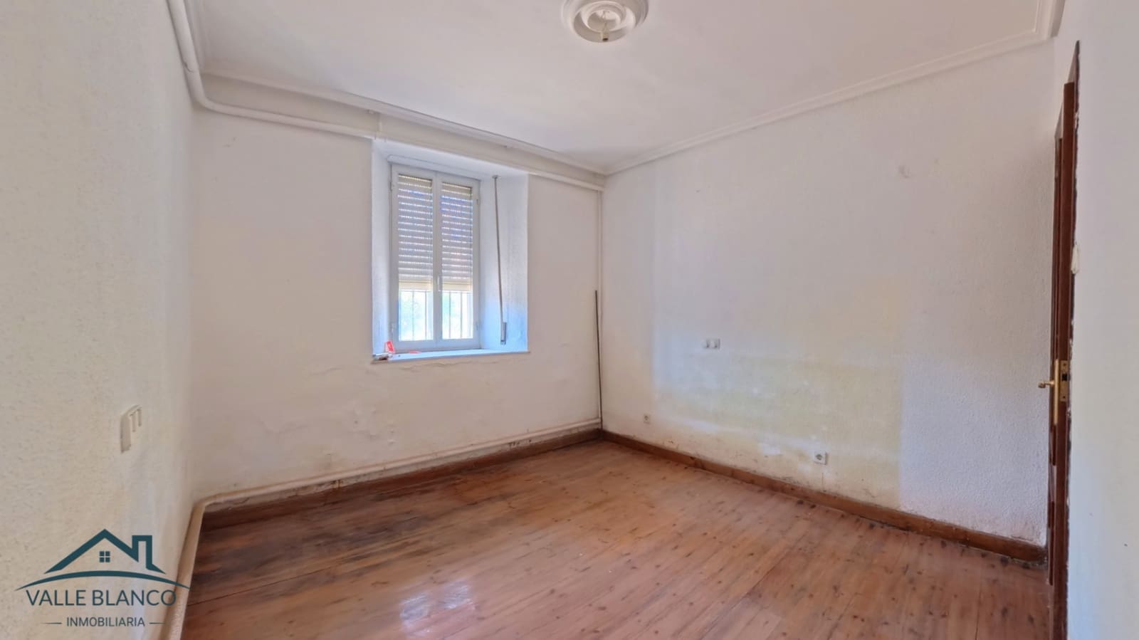 10 quarto Casa em Banda para venda em Campoo de Enmedio - 199 000 € (Ref: 10024665)