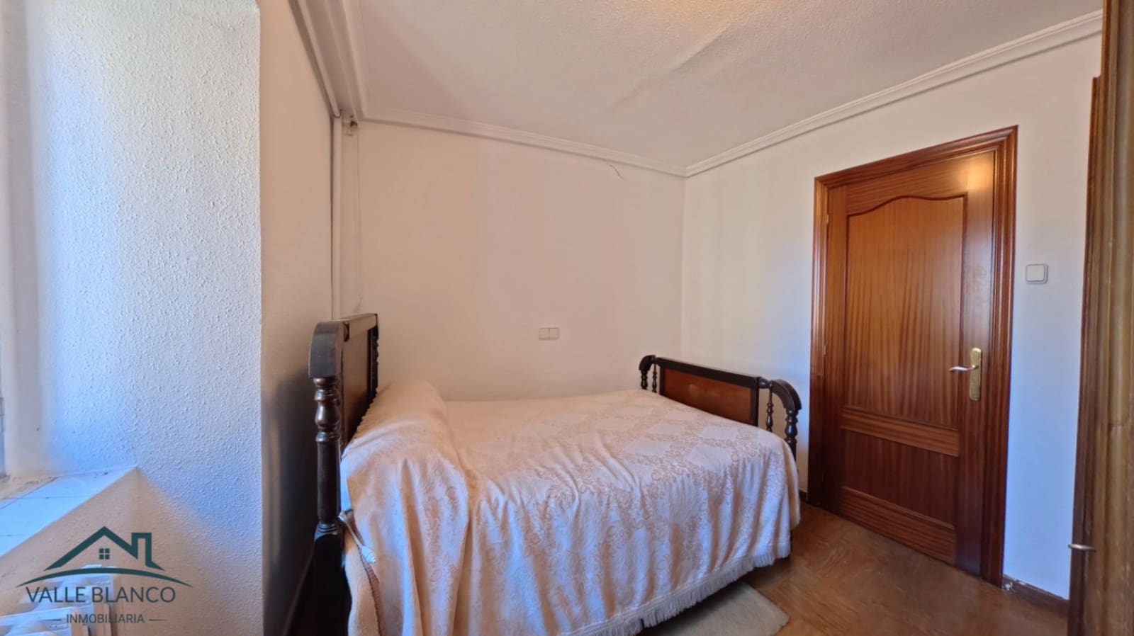10 quarto Casa em Banda para venda em Campoo de Enmedio - 199 000 € (Ref: 10024665)
