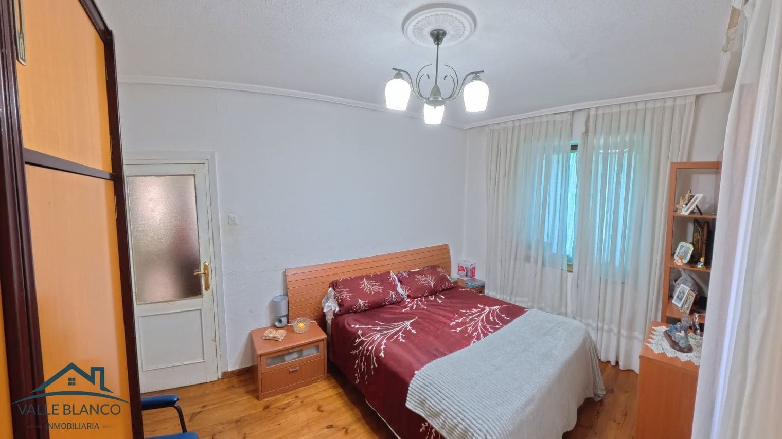 6 quarto Casa em Banda para venda em Campoo de Enmedio - 340 000 € (Ref: 10090967)