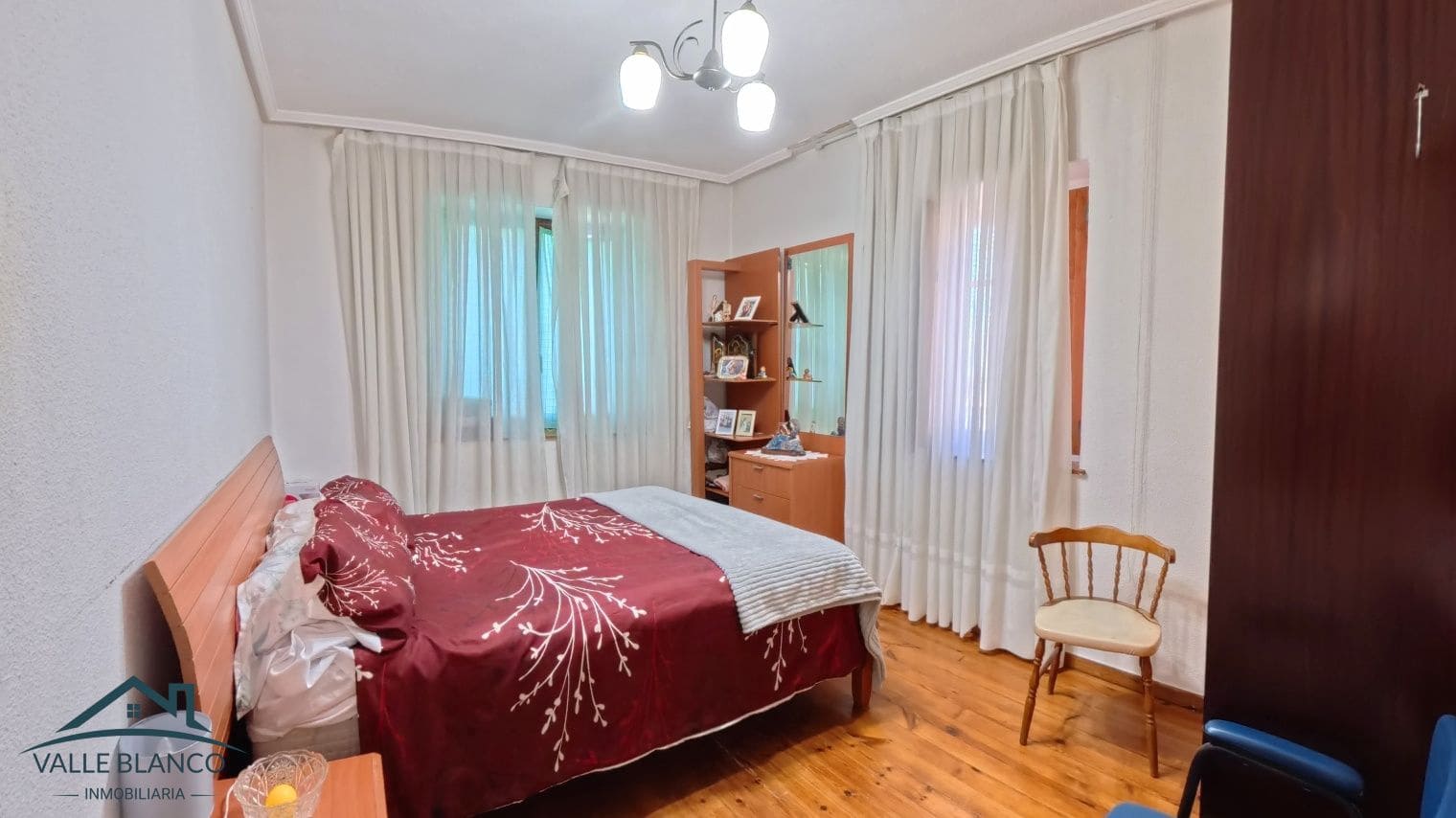 6 quarto Casa em Banda para venda em Campoo de Enmedio - 340 000 € (Ref: 10090967)