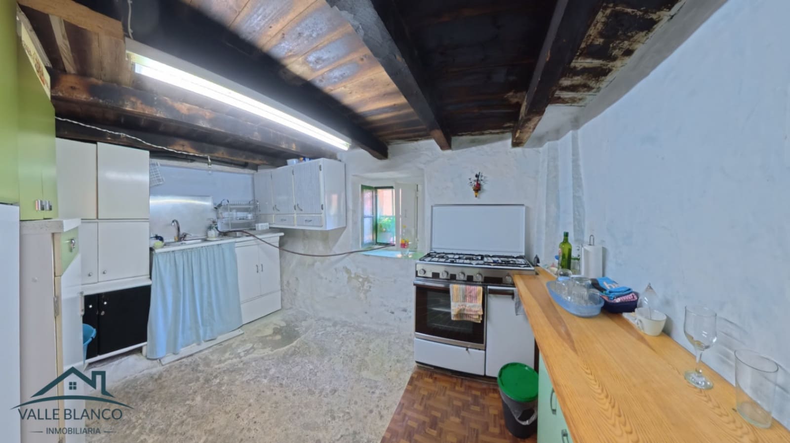 4 soveværelse Finca/Landehus til salg i Aguilar de Campoo - € 120.000 (Ref: 10090970)
