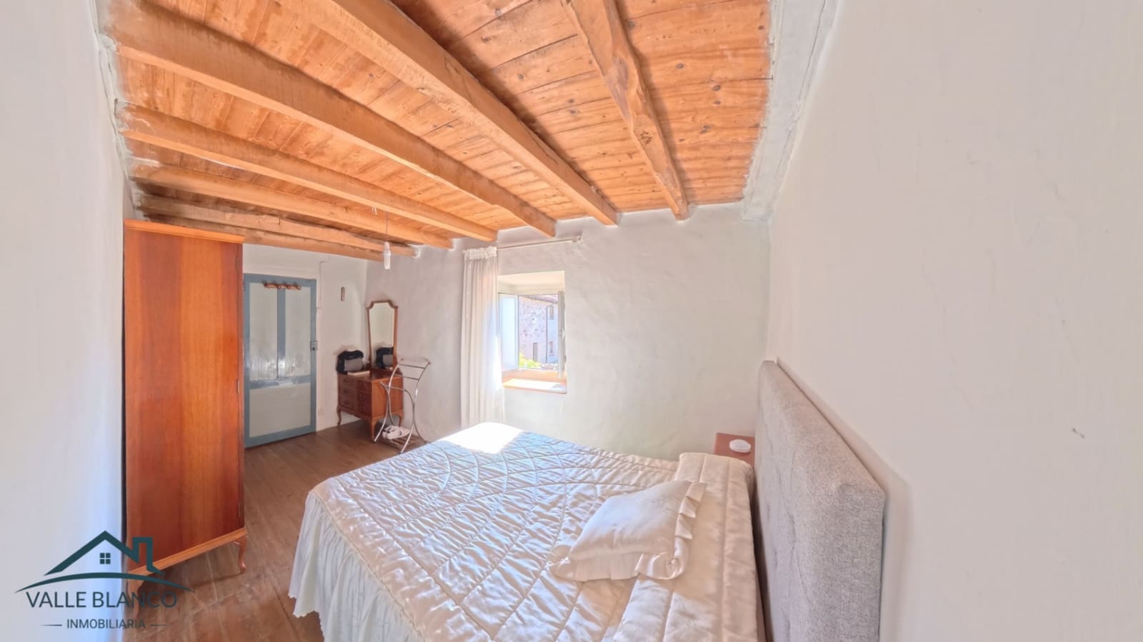 4 soveværelse Finca/Landehus til salg i Aguilar de Campoo - € 120.000 (Ref: 10090970)