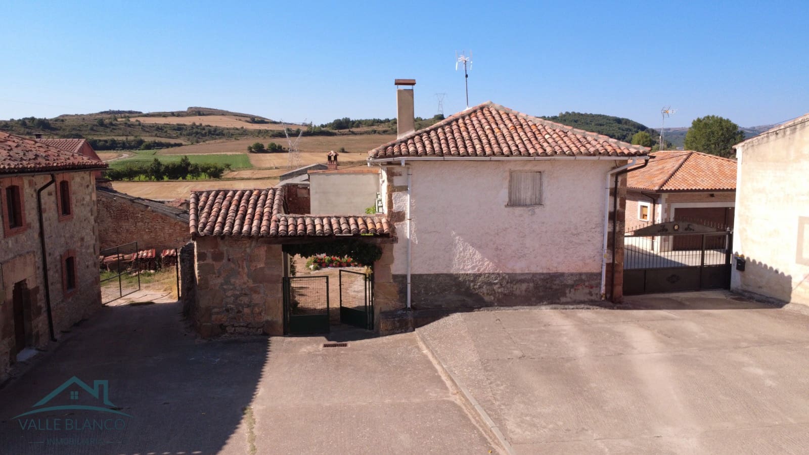 4 soveværelse Finca/Landehus til salg i Aguilar de Campoo - € 120.000 (Ref: 10090970)