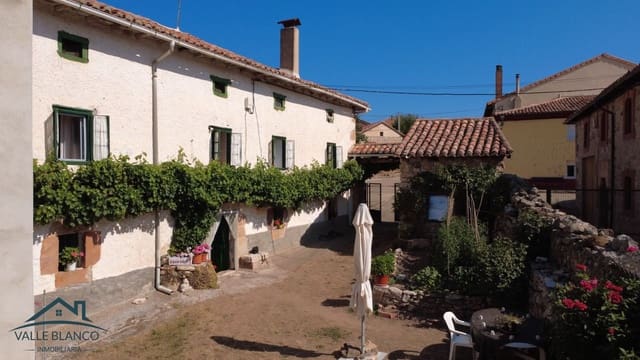 4 soveværelse Finca/Landehus til salg i Aguilar de Campoo - € 120.000 (Ref: 10090970)