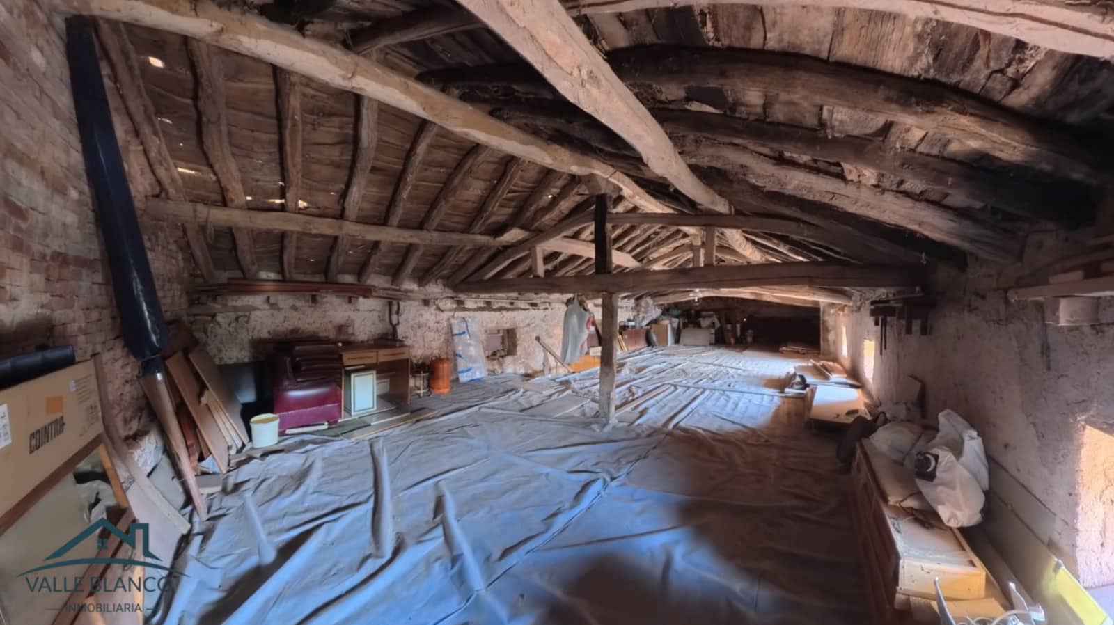 4 soveværelse Finca/Landehus til salg i Aguilar de Campoo - € 120.000 (Ref: 10090970)