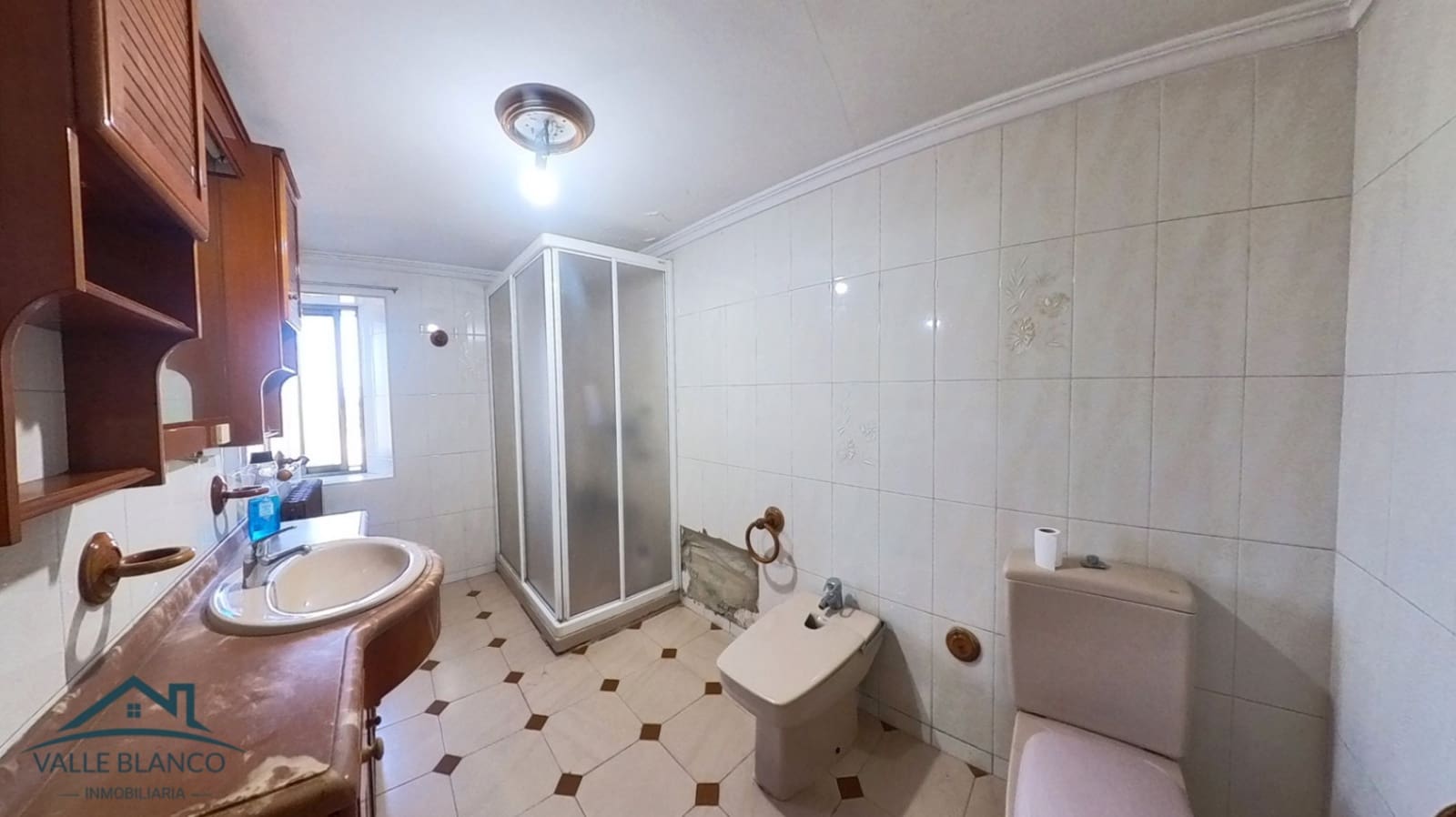 6 bedroom Townhouse for sale in Valle de Valdebezana with garage - € 97,000 (Ref: 10118211)