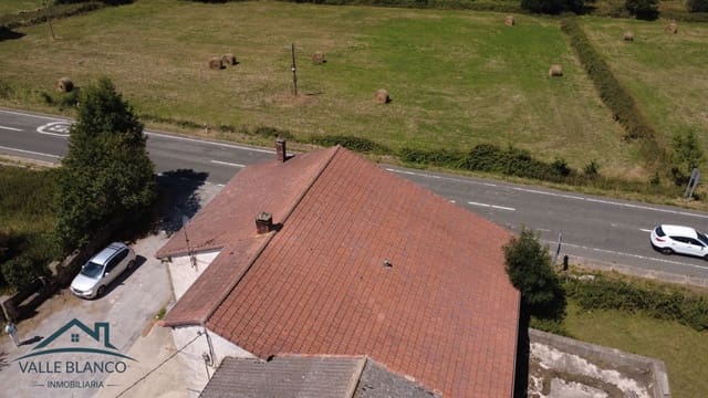6 bedroom Townhouse for sale in Valle de Valdebezana with garage - € 97,000 (Ref: 10118211)