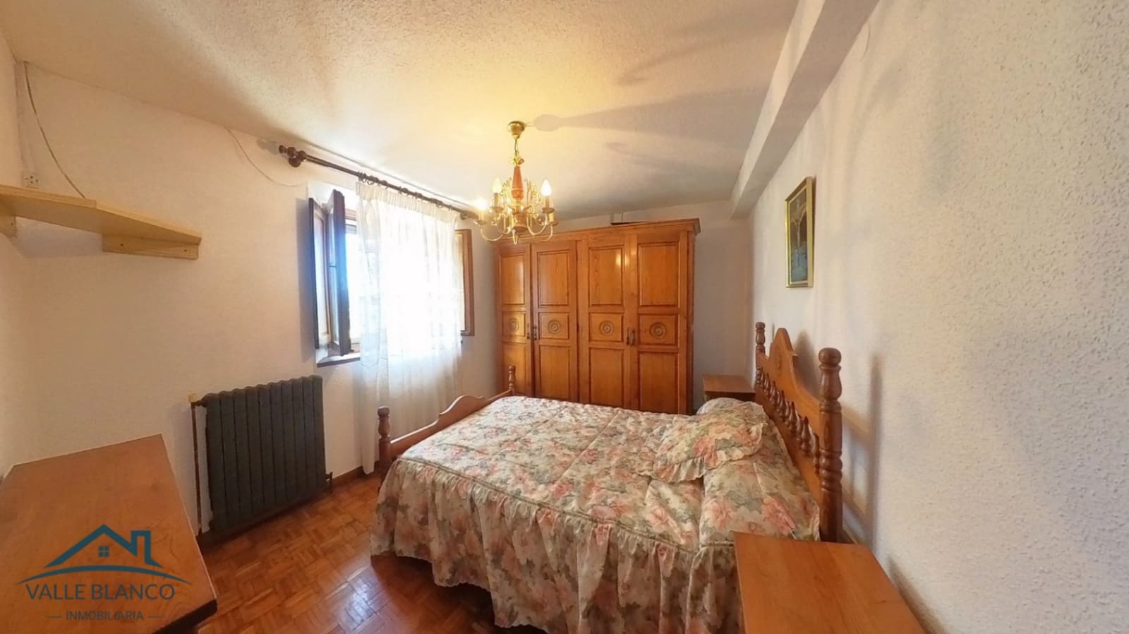 6 bedroom Townhouse for sale in Valle de Valdebezana with garage - € 97,000 (Ref: 10118211)