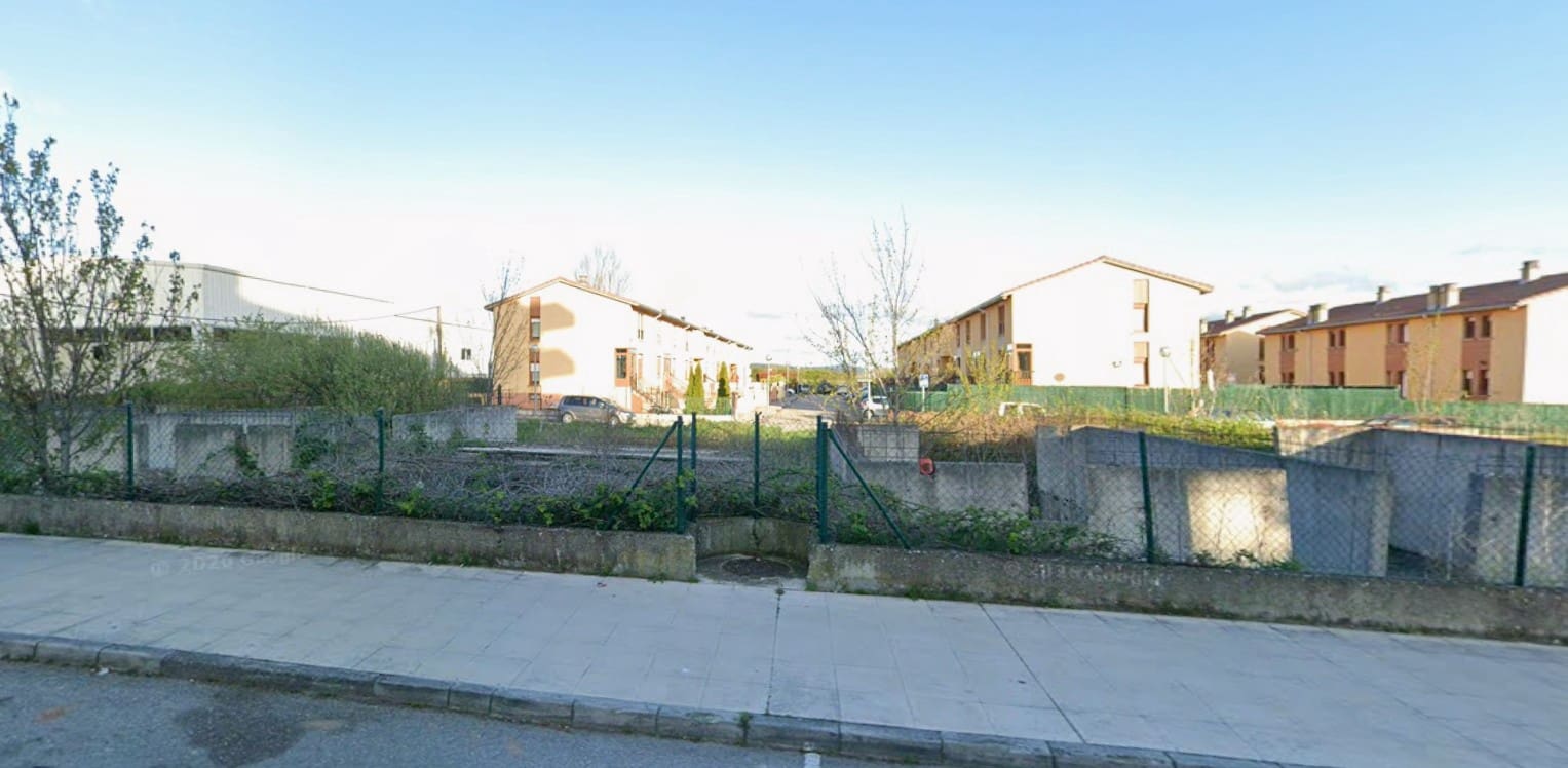 Building Plot for sale in Reinosa - € 249,000 (Ref: 10144868)