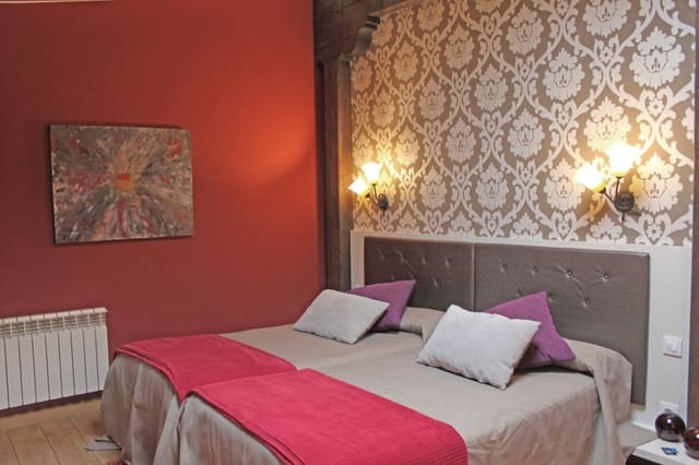 14 bedroom Hotel for sale in Hermandad de Campoo de Suso - € 875,000 (Ref: 8237248)