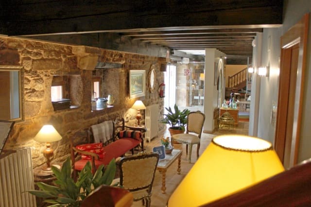 14 bedroom Hotel for sale in Hermandad de Campoo de Suso - € 875,000 (Ref: 8237248)