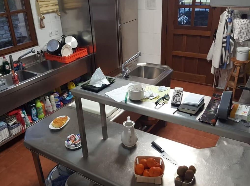 10 soverom Hotell til salgs i Las Rozas de Valdearrollo med garasje - € 590 000 (Ref: 8260051)