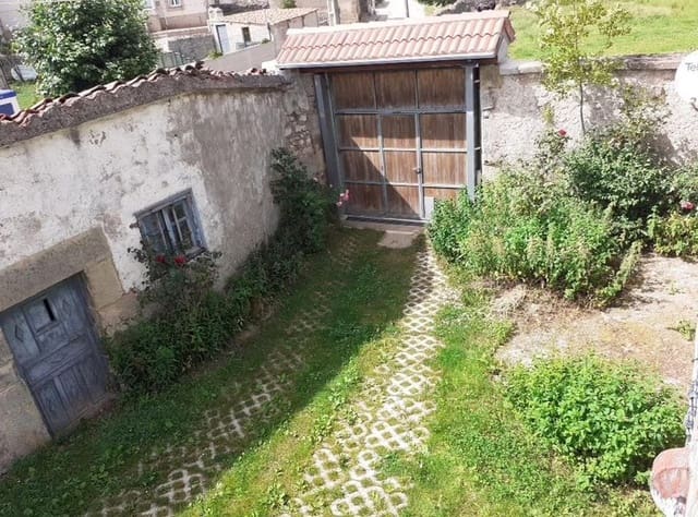 4 bedroom Finca/Country House for sale in Campoo de Enmedio - € 129,000 (Ref: 8260053)